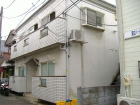 Building appearance. Property appearance