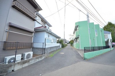 Other. 1m to the periphery (other)