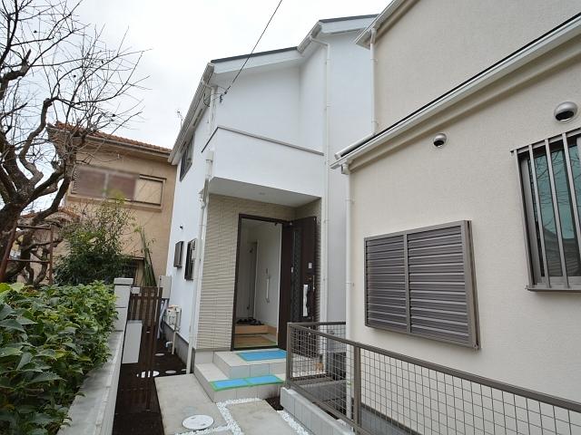 Local appearance photo. Kokubunji Fuji this 1-chome Building 2 Finished already