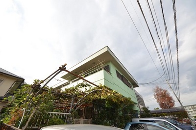 Other. 1m to the periphery (other)