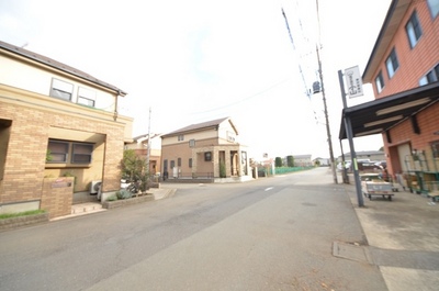 Other. 1m to the periphery (other)