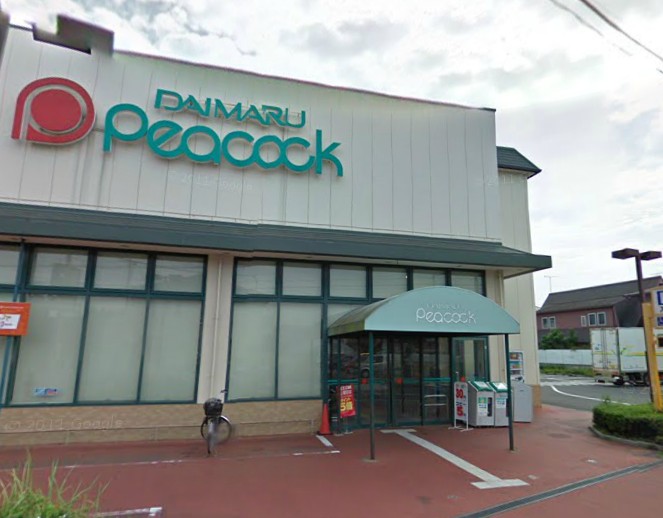 Supermarket. Daimarupikokku 514m to the National Benten-dori (super)