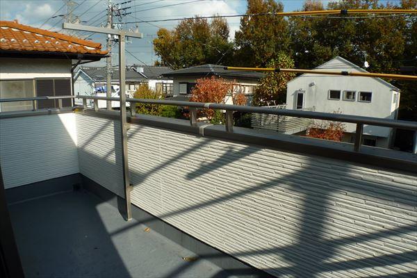 View photos from the dwelling unit. View from the site (December 2013) Shooting