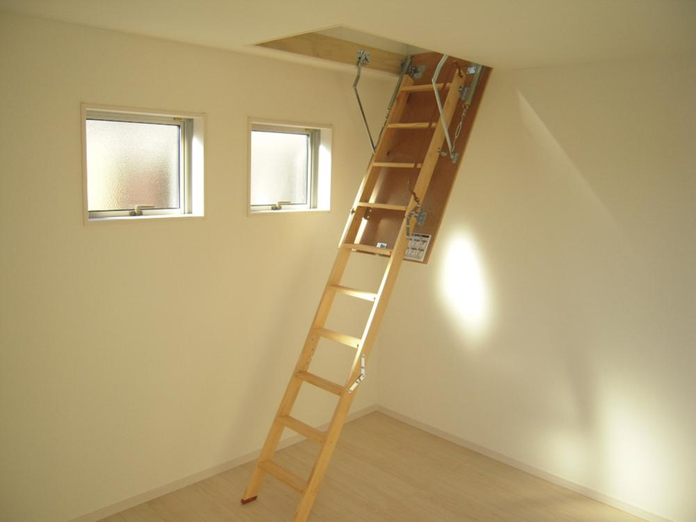 Non-living room. 1 Building Indoor (12 May 2013) Shooting