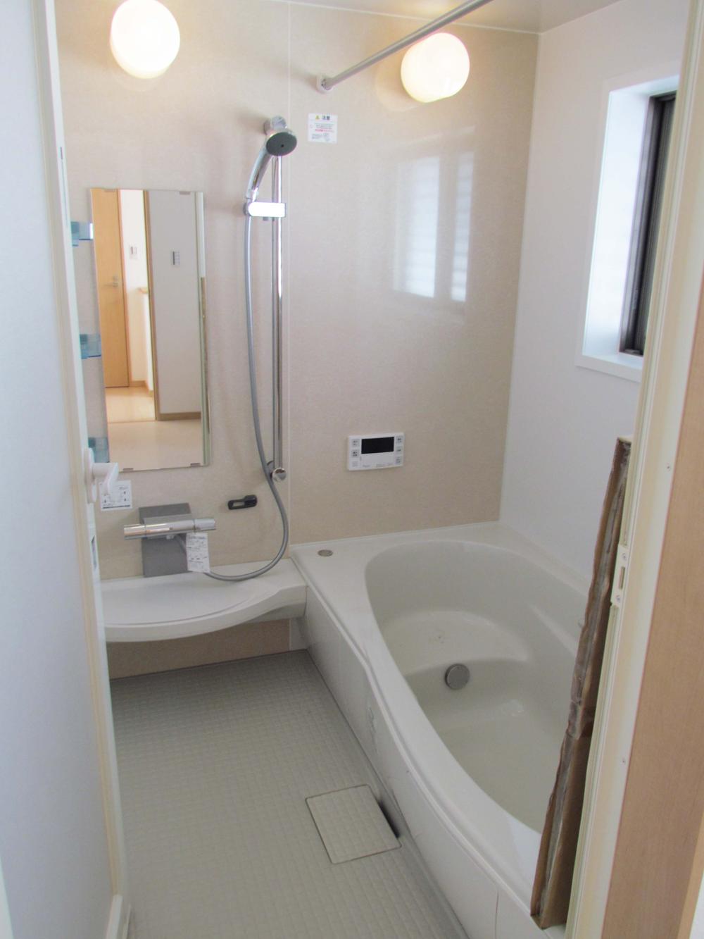 Bathroom. ● There is a window bright bathroom