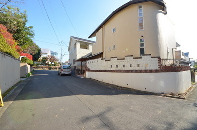 Other. Until the other (Other) 1m