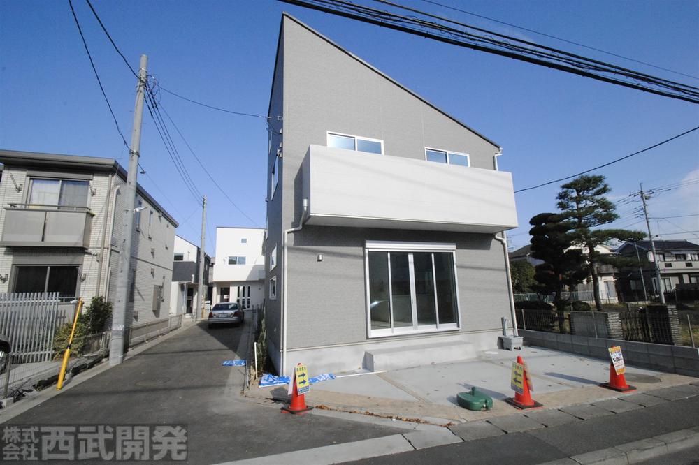 Local appearance photo. Local (12 May 2013) Shooting 1 Building