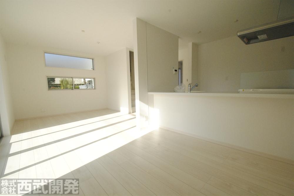 Living. LDK17.25 Pledge Counter Kitchen