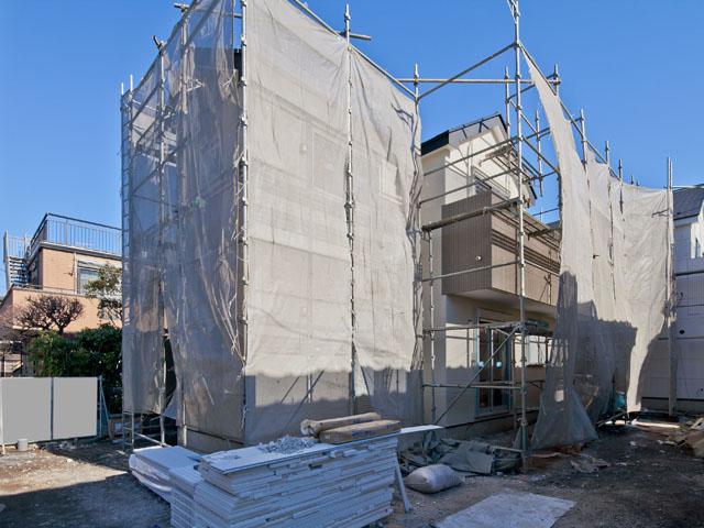 Local appearance photo. Local (12 May 2012) shooting