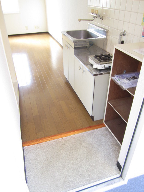 Entrance.  ☆ Entrance with cupboard ☆