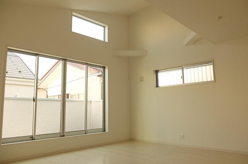 Living. A feeling of opening living gradient ceiling