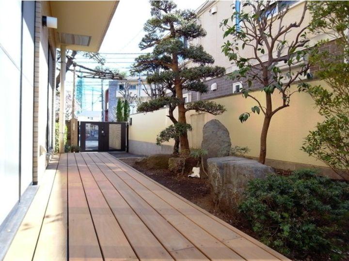 Other introspection. Wood deck