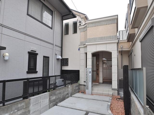 Local appearance photo. Honda 3-chome B Building Finished already