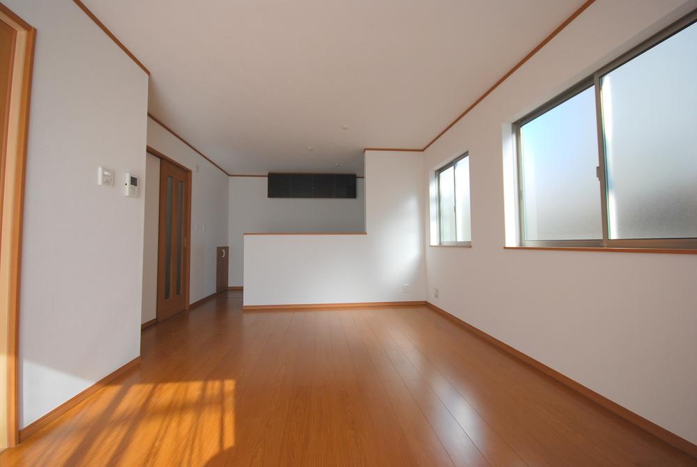 Same specifications photos (living). The company construction cases