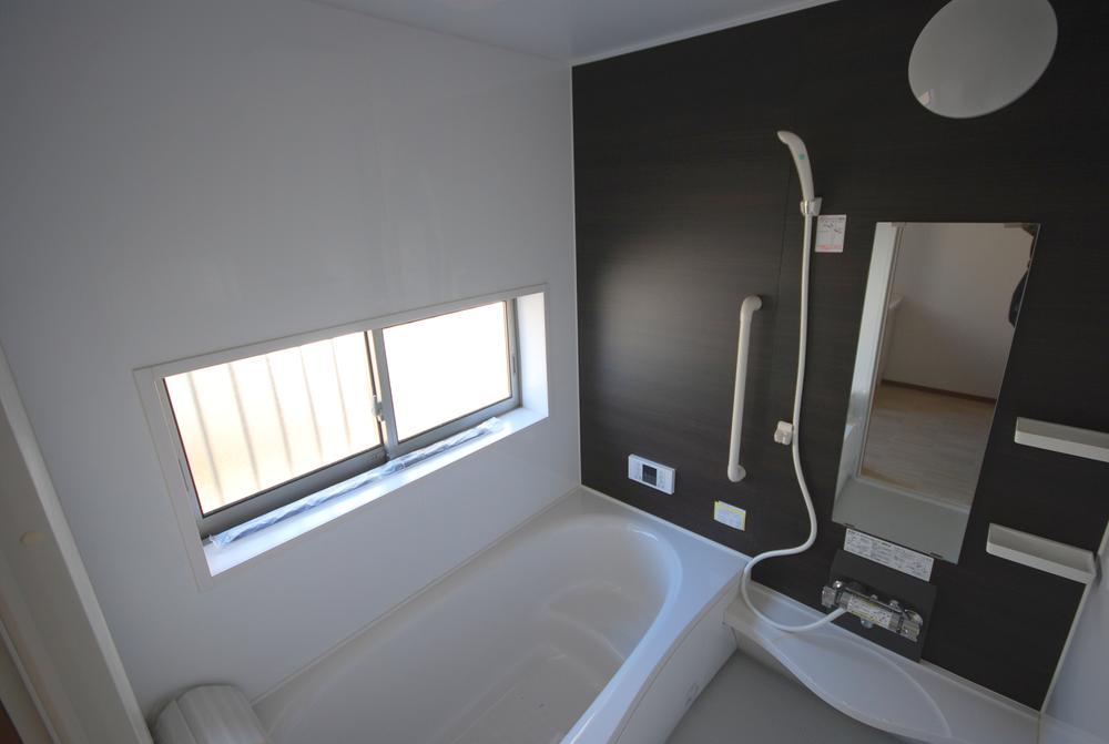 Same specifications photo (bathroom). The company construction cases