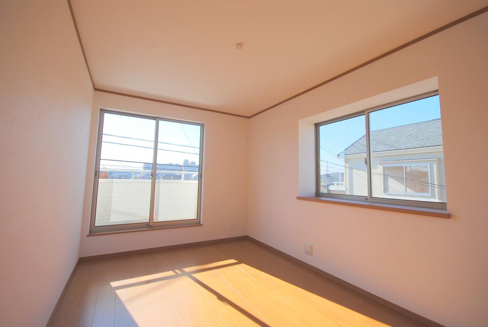 Same specifications photos (Other introspection). The company construction cases