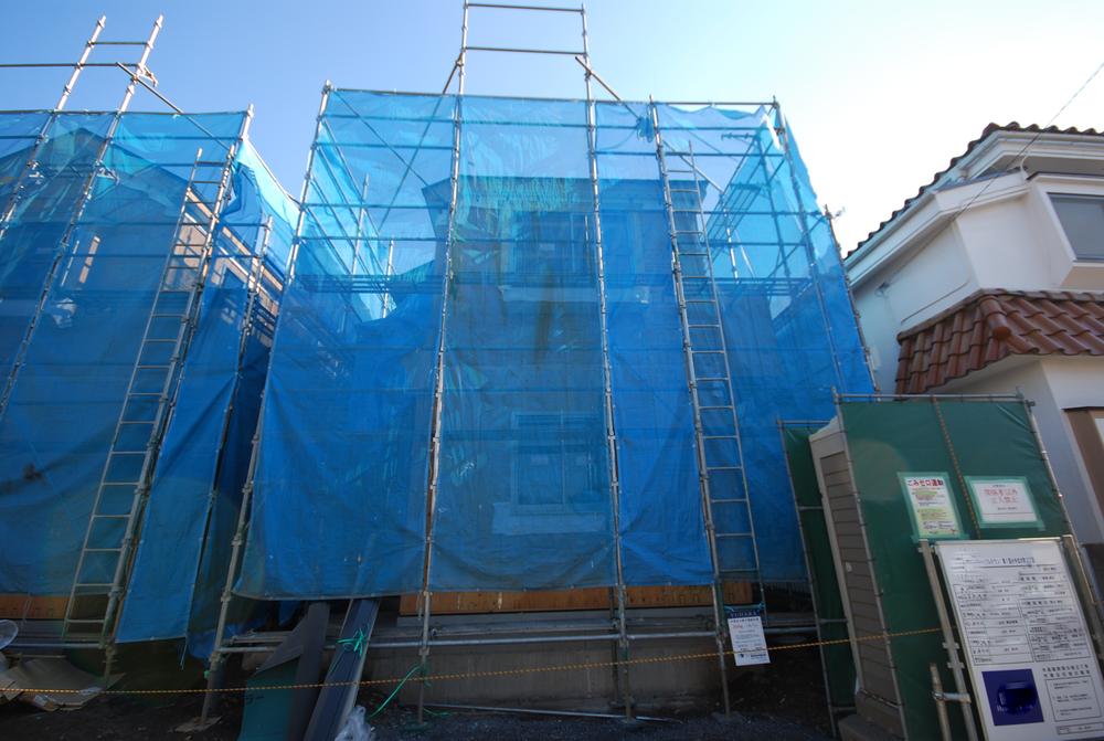 Local appearance photo. December 2013 shooting