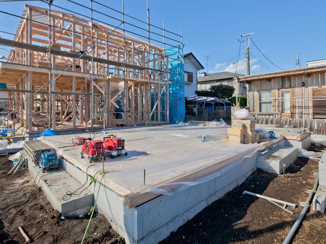 Local appearance photo. Local (12 May 2013) Shooting