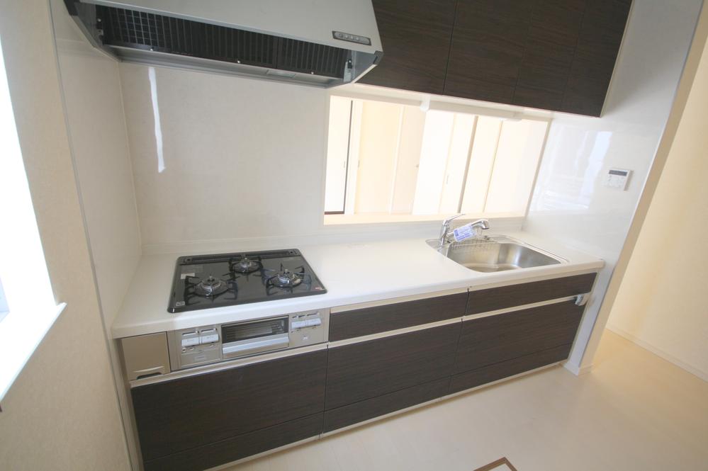 Same specifications photo (kitchen). Example of construction