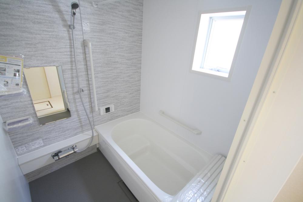 Same specifications photo (bathroom). Example of construction