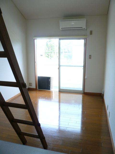 Living and room. Popular flooring types of rooms