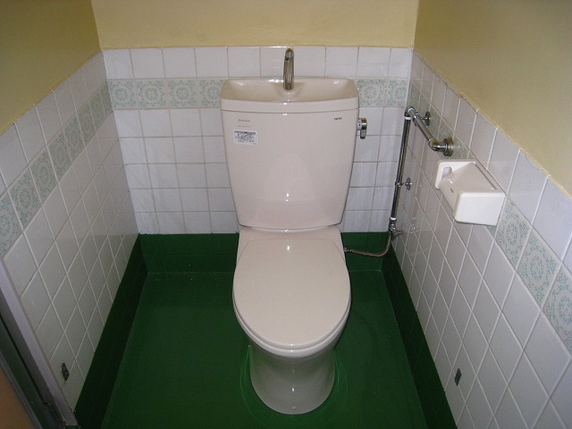 Toilet