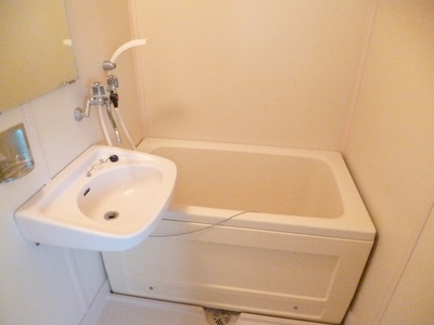 Bath. Popular bus ・ It is another toilet