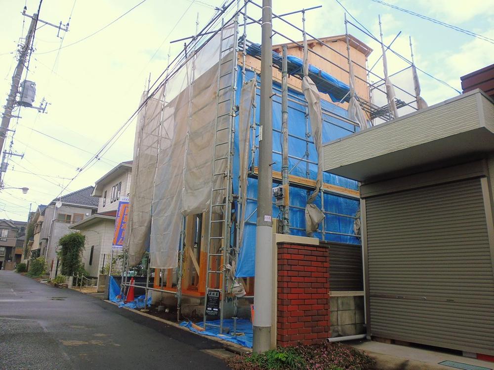 Local appearance photo. Local under construction