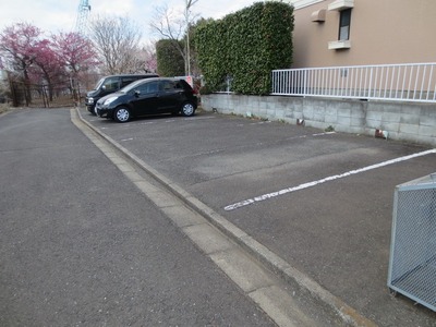 Parking lot. On-site parking