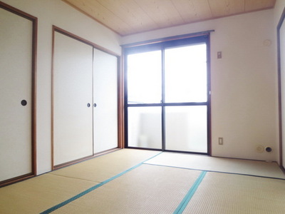 Other room space. Japanese-style room 6 quires