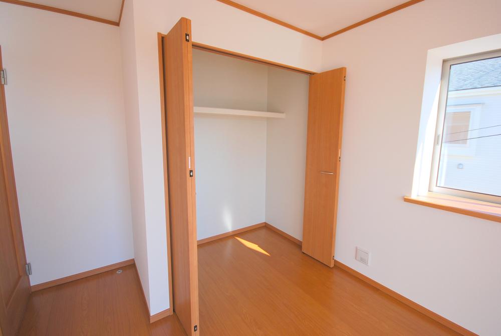 Receipt. Local (12 May 2013) Shooting