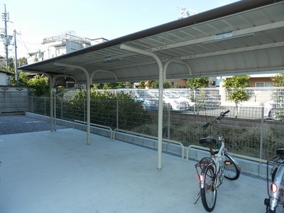Other common areas. ◆ Bicycle Covered ◆
