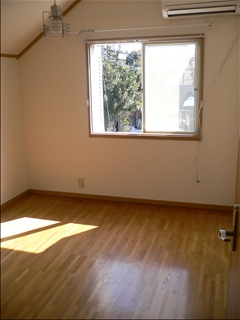 Other room space. 2 Kaiyoshitsu