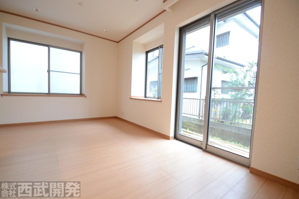 Living. LDK12 Pledge Counter Kitchen