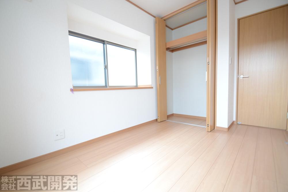Non-living room. Western-style 4.5 Pledge With closet With bay window