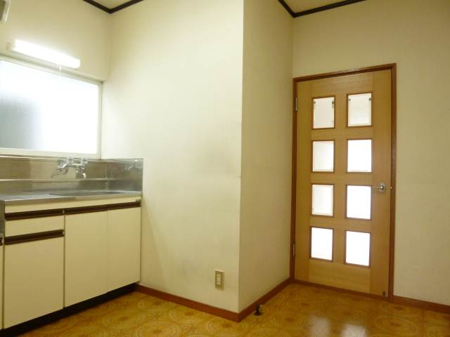 Kitchen. Spacious 1DK