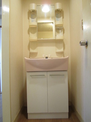 Washroom.  ☆ Independent wash basin ☆