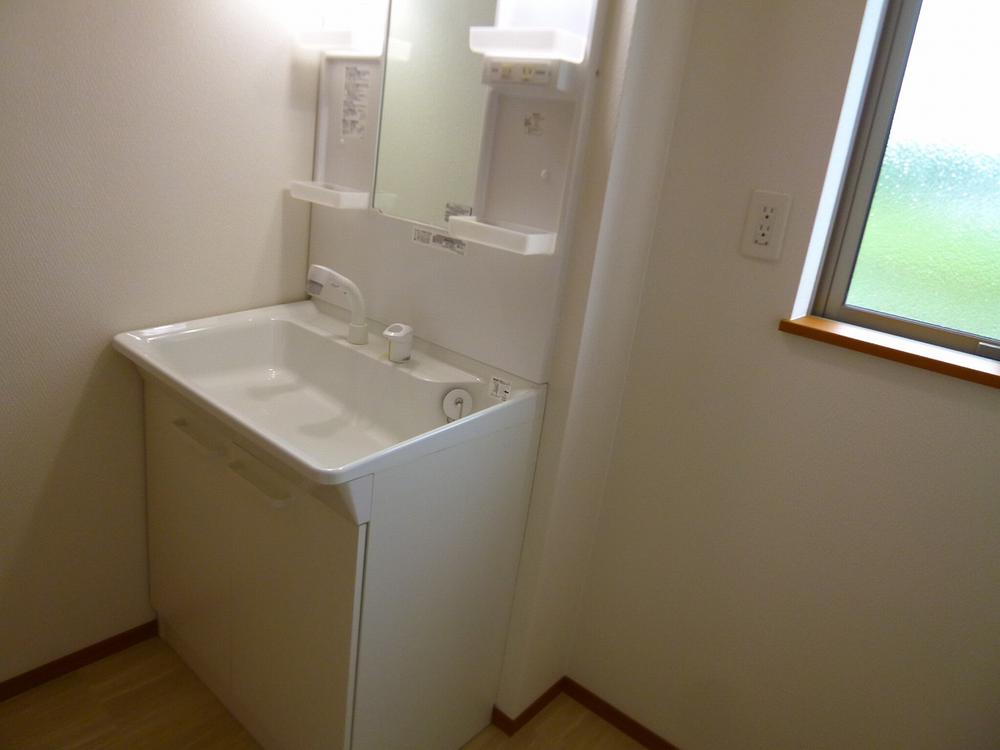 Same specifications photos (Other introspection). (Building 2) same specification washstand