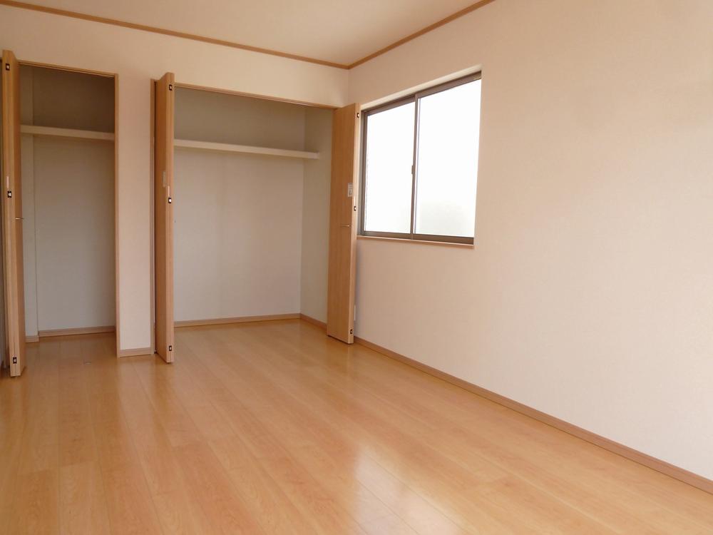 Same specifications photos (Other introspection). (Building 2) same specification room storage