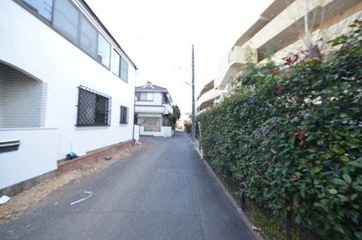 Other. Until the other (Other) 1m