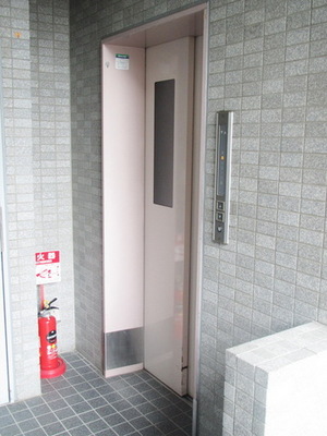 Other common areas. Also with Elevator