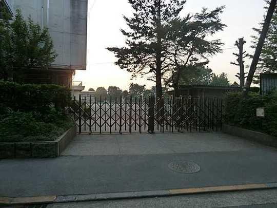 Other Environmental Photo. Tachikawa Municipal eighth elementary school 1000m to