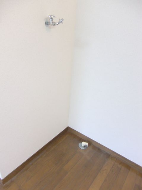 Other Equipment. There is indoor washing machine Storage