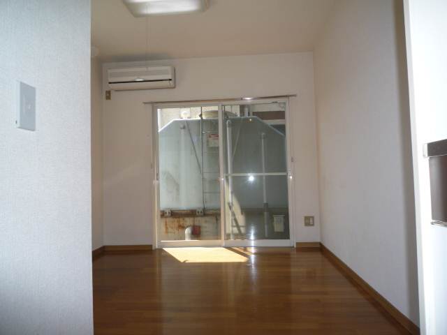 Living and room. Beautiful flooring