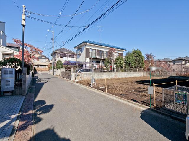 Local photos, including front road