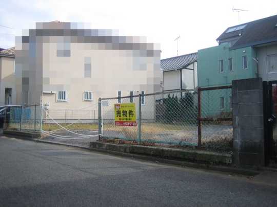 Local land photo. Shooting from the property northwest side  [2013 December] 