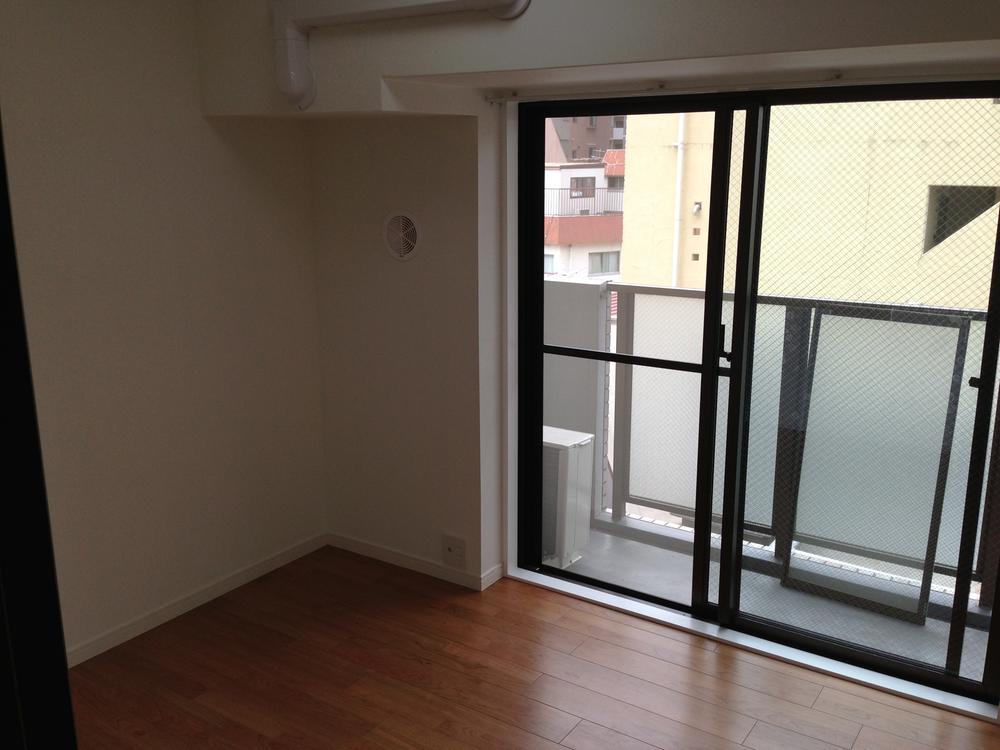 Non-living room. Room (August 2013) Shooting