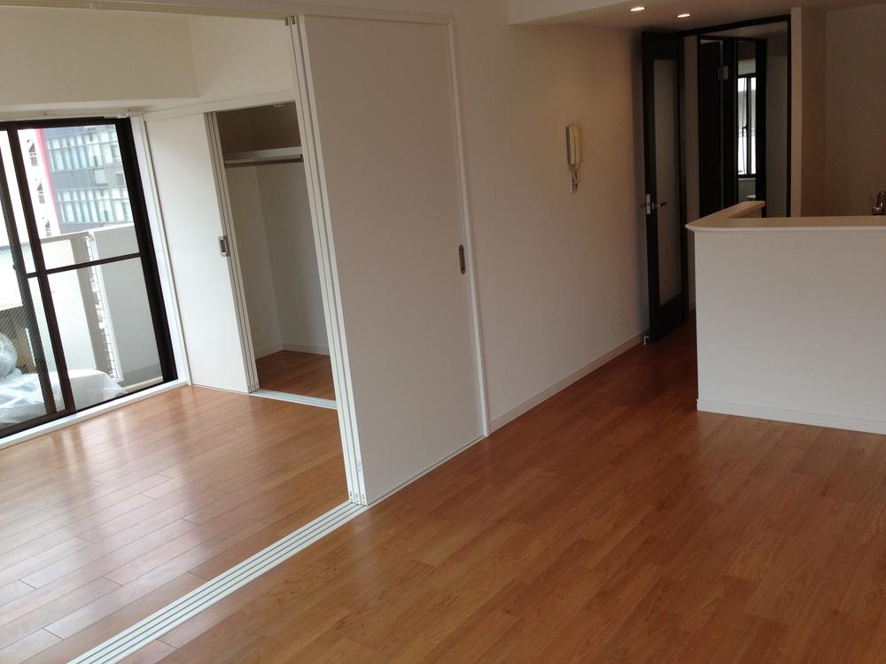 Non-living room. Room (August 2013) Shooting