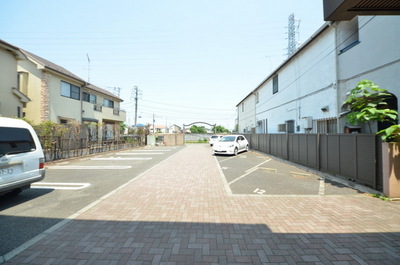 Other. Until the other (Other) 1m