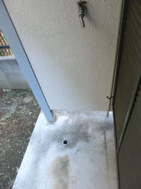 Other room space. Washing machine storage is located in the veranda